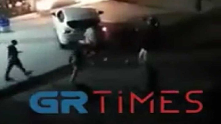 Θεσσαλονίκη: Άγρια συμπλοκή νεαρών στη Νικόπολη