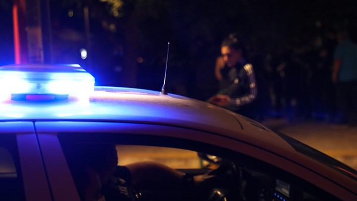 Θεσσαλονίκη: Άγνωστος μαχαίρωσε στον πνεύμονα διεμφυλικό άτομο που εκδιδόταν