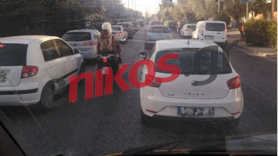 Μποτιλιάρισμα στη Λεωφόρο Κηφισίας – Αυξημένη κίνηση και στον Κηφισό – ΦΩΤΟ αναγνώστη