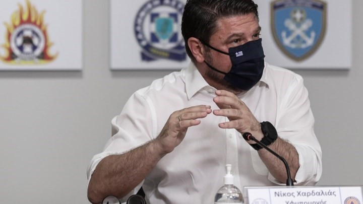 Χαρδαλιάς: Απαγόρευση κυκλοφορίας από τις 9 το βράδυ έως τις 5 το πρωί – Ποιες μετακινήσεις εξαιρούνται