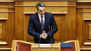 Κορονοϊός: Ο Μητσοτάκης ενημερώνει αύριο τη Βουλή