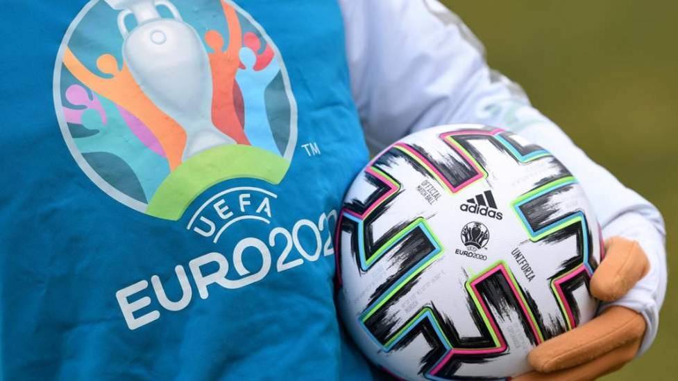 Κλείνουν τα τέσσερα τελευταία εισιτήρια για το Euro