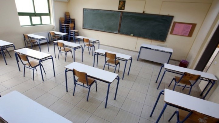 Τεστ κορονοϊού σε μαθητές Γυμνασίου και Λυκείου πριν ανοίξουν τα σχολεία