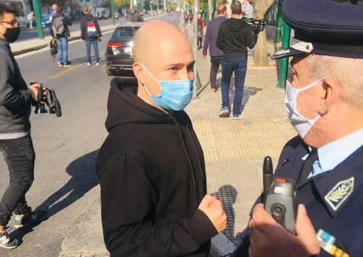 Πολυτεχνείο: Αντιδράσεις για την παρουσία Μπογδάνου δίπλα σε αστυνομικούς – ΦΩΤΟ