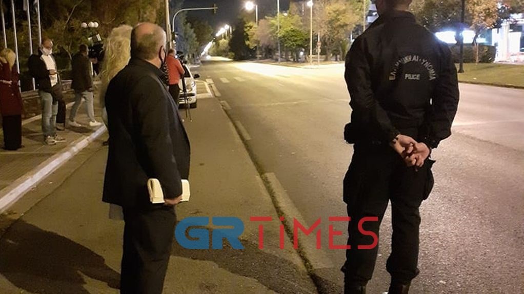 Lockdown: Ερήμωσαν οι δρόμοι στην Αθήνα – Έλεγχοι παντού από την Αστυνομία