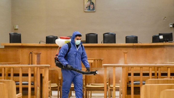 Ένωση Δικαστών και Εισαγγελέων: Ζητεί πλήρη αναστολή λειτουργίας των δικαστηρίων σε Θεσσαλονίκη – Λάρισα