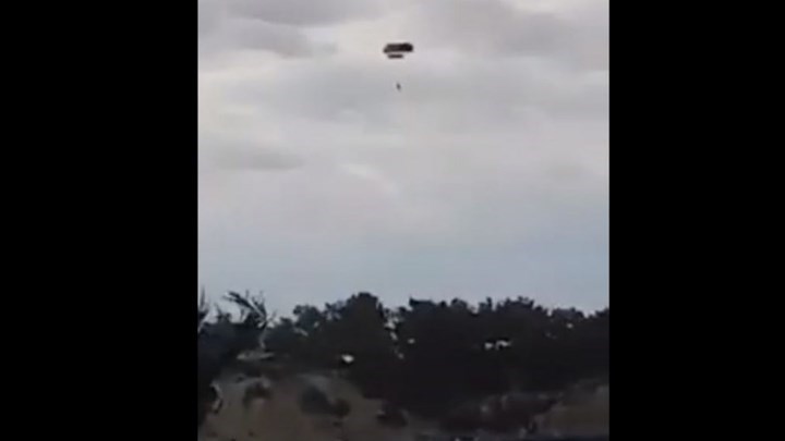 Ρόδος: Μεταφέρεται στη Βρετανία ο 15χρονος που τραυματίστηκε σε parasailing