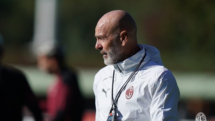 Mίλαν: Θετικός στον κορoνοϊό ο προπονητής της Στέφανο Πιόλι