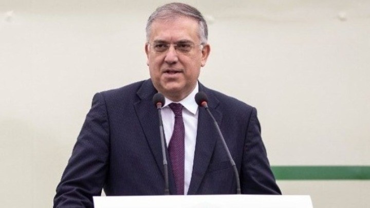 Κορονοϊός: Σε προληπτική καραντίνα ο Τάκης Θεοδωρικάκος – Συνεργάτης του βρέθηκε θετικός