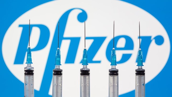 Κορονοϊός: Πριν από τα Χριστούγεννα το εμβόλιο της Pfizer στη Βρετανία