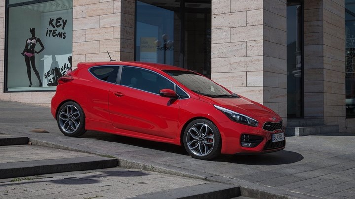 Αυτοκίνητο: Γιατί εξαφανίστηκαν από τους δρόμους τα τρίθυρα μοντέλα