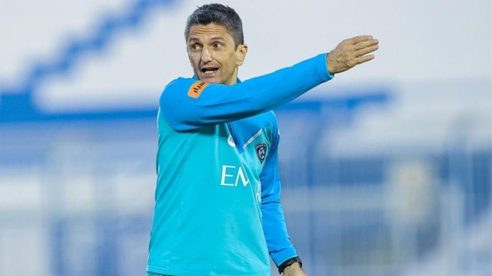 Κορονοϊός: Θετικός ο Ραζβάν Λουτσέσκου