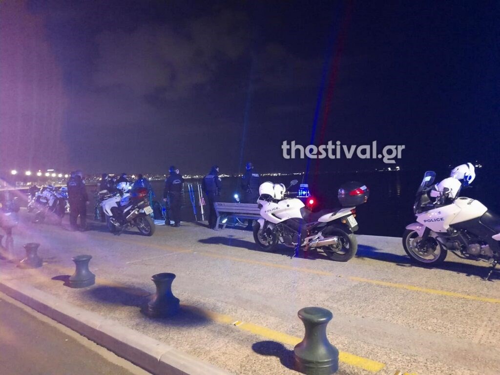 Θεσσαλονίκη: Γυναίκα έπεσε στον Θερμαϊκό κοντά στον Λευκό Πύργο – ΦΩΤΟ – ΒΙΝΤΕΟ