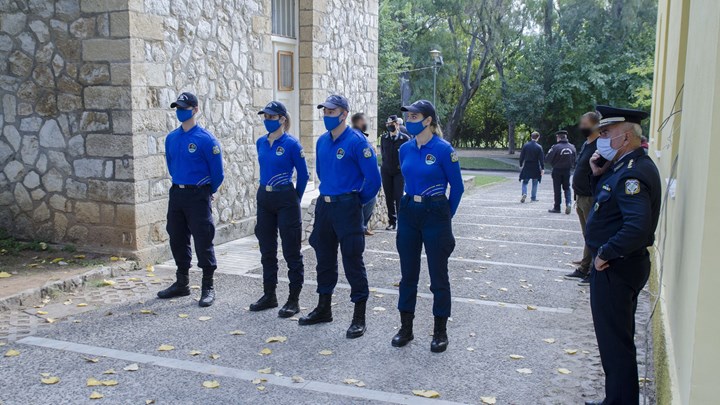 Ο.Δ.Ο.Σ.: Η νέα ομάδα της ΕΛ.ΑΣ. για τη “διαχείριση” των συγκεντρώσεων έκανε πρεμιέρα – ΦΩΤΟ – ΒΙΝΤΕΟ