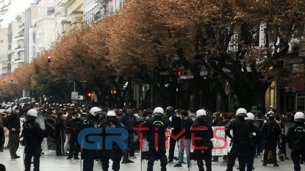 Επέτειος Πολυτεχνείου – Θεσσαλονίκη: Κλειστή η Τσιμισκή – Συγκέντρωση με πάνω από 150 άτομα