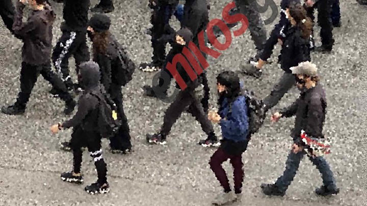 Πολυτεχνείο: Πορεία στο Παγκράτι – ΦΩΤΟ και ΒΙΝΤΕΟ αναγνώστη