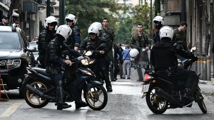 Σεπόλια: Πέντε συλλήψεις για επιθέσεις σε βάρος αστυνομικών της ομάδας «ΔΡΑΣΗ»