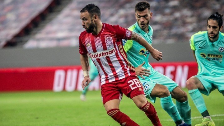 Σοκ στον Ολυμπιακό – Τραυματίστηκε ο Βαλμπουενά