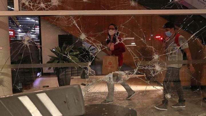 Κύμα οργής στη Βραζιλία για τον ξυλοδαρμό μέχρι θανάτου μαύρου άνδρα μέσα σε σούπερ μάρκετ