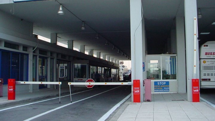 Κορονοϊός: Τι ισχύει για τα χερσαία σύνορα – Όλα τα νέα μέτρα