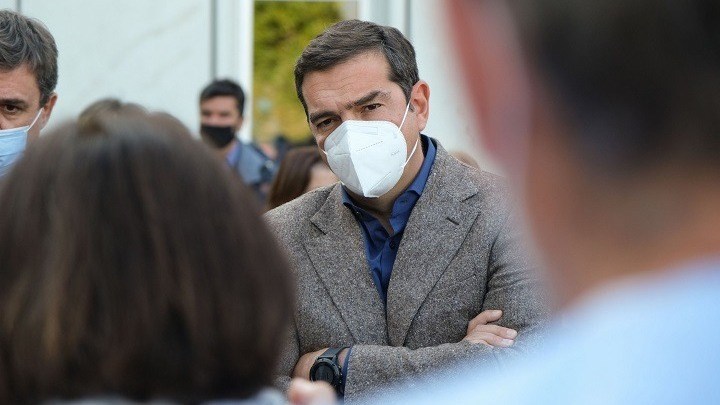 Αλέξης Τσίπρας: Επίσκεψη στο «Γ. Γεννηματάς»