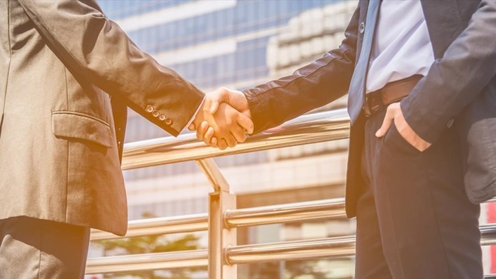 “Κωδικός” προσέλκυση εργαζομένων από το εξωτερικό: Τα φορολογικά κίνητρα που δίνονται