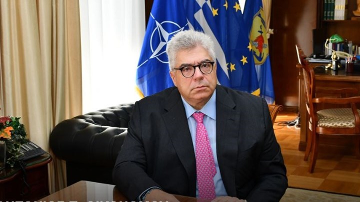 Κορονοϊός: Θετικός ο Γενικός Γραμματέας του υπουργείου Εθνικής Άμυνας – Εισήχθη στο νοσοκομείο