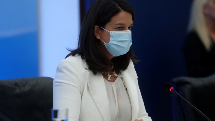 Κεραμέως: Προτεραιότητά μας να ανοίξουν τα σχολεία – Πότε θα ληφθούν οι αποφάσεις