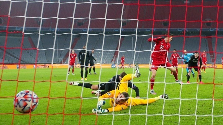 Λεβαντόφσκι: «Έπιασε» τον Ραούλ στον πίνακα των σκόρερ