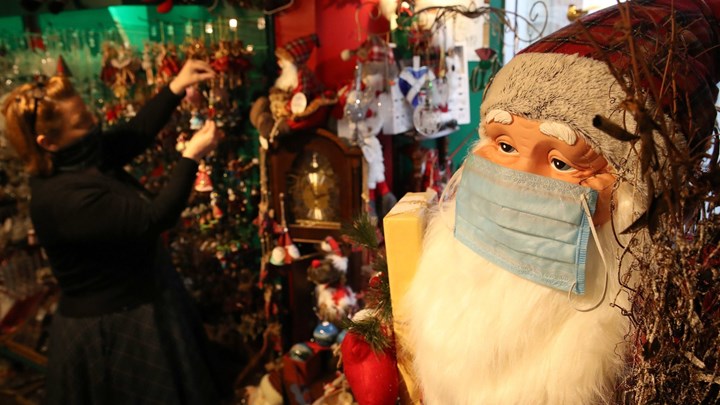 Κορονοϊός: Η έκθεση του ECDC με τις προβλέψεις για τα Χριστούγεννα – Οι πίνακες για την Ελλάδα