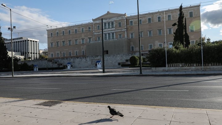 Lockdown: Τα επιδημιολογικά δεδομένα θα κρίνουν τη σταδιακή άρση – Πότε θα γίνουν ανακοινώσεις