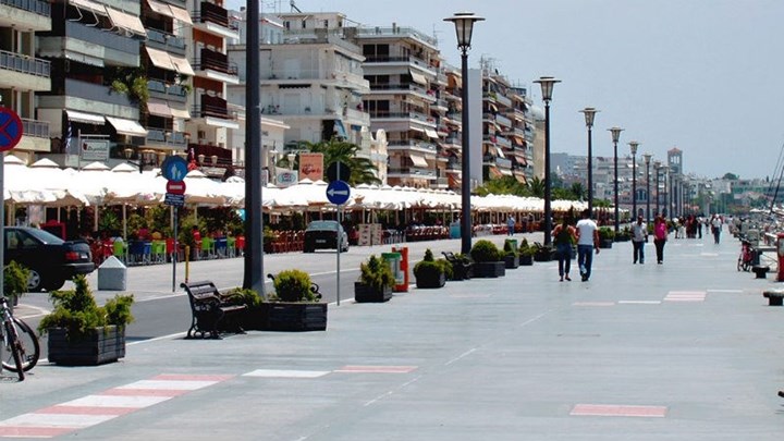 Κορονοϊός: Lockdown στην παραλία Βόλου; – Από τι θα κριθεί η απόφαση