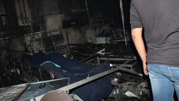 Ινδία: Πέντε νεκροί από φωτιά σε νοσοκομείο – Ξέσπασε στη ΜΕΘ όπου νοσηλεύονταν ασθενείς με κορονοϊό