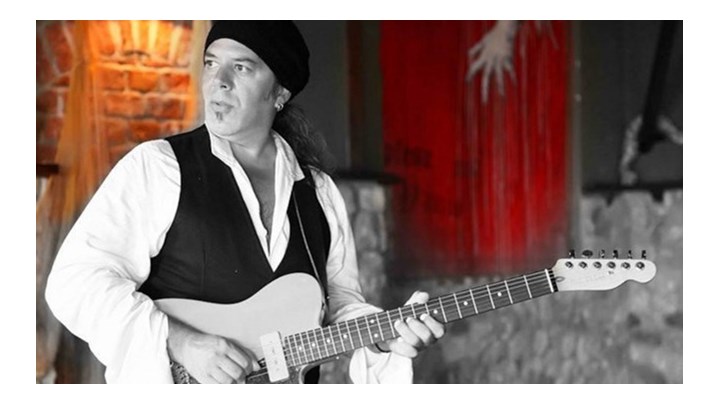Κορονοϊός: Πέθανε σε ηλικία 54 ετών ο μουσικός Βασίλης Blue Σωτηρίου