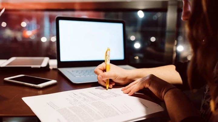 Τηλεκπαίδευση: Έτσι θα βαθμολογηθούν οι μαθητές Γυμνασίων και Λυκείων για το Α’ τετράμηνο