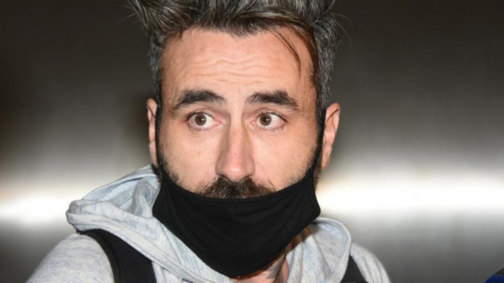 Μαυρίδης: Ξεσπά κατά των συνωμοσιολόγων για το εμβόλιο κορονοϊού