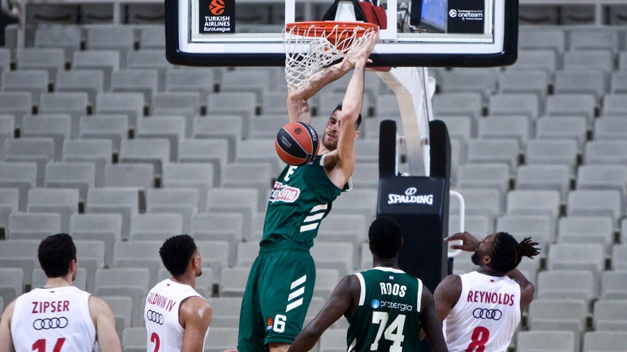 Παναθηναϊκός-Ρεάλ 15-14 (10′)