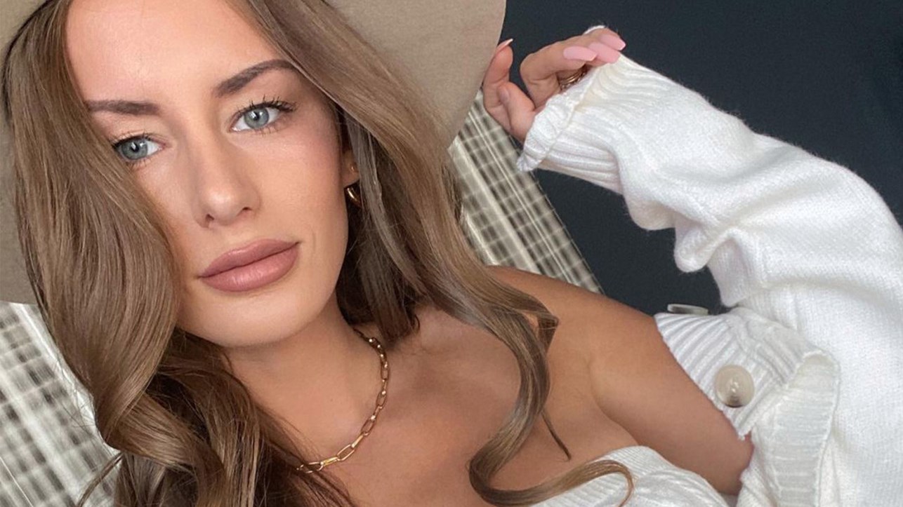 Θλίψη για τον θάνατο 26χρονης influencer – Βρήκαν το πτώμα της γυμνό στην άκρη του δρόμου