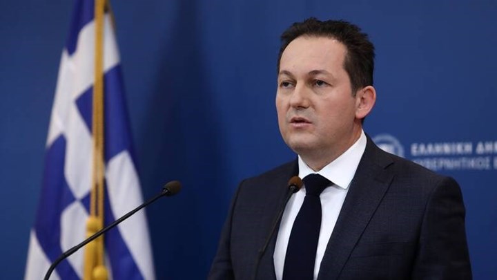 Πέτσας: Δύσκολη εξίσωση η εστίαση – Δεν θα υπάρχει νυχτερινή διασκέδαση και όρθιοι