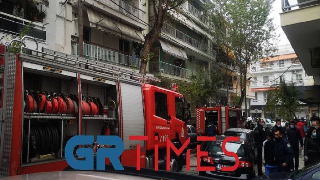 Ανείπωτη τραγωδία στη Θεσσαλονίκη – Νεκρός 16χρονος από φωτιά σε διαμέρισμα – ΦΩΤΟ