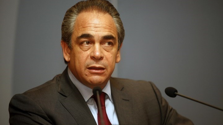 Μίχαλος: Ζητά “κούρεμα” των χρεών των επιχειρήσεων προς το δημόσιο και τις τράπεζες