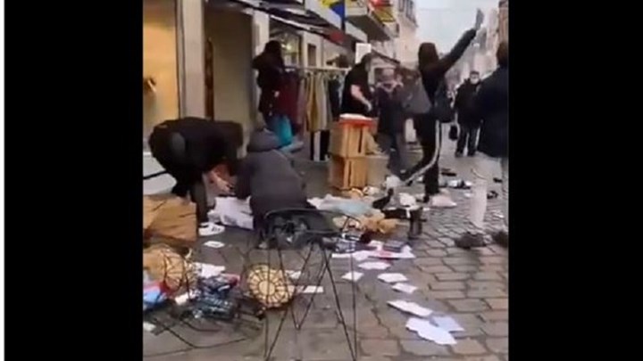 Γερμανία: Νέο ΒΙΝΤΕΟ από το σημείο όπου αυτοκίνητο έπεσε σε πεζούς – Ποιος είναι ο οδηγός