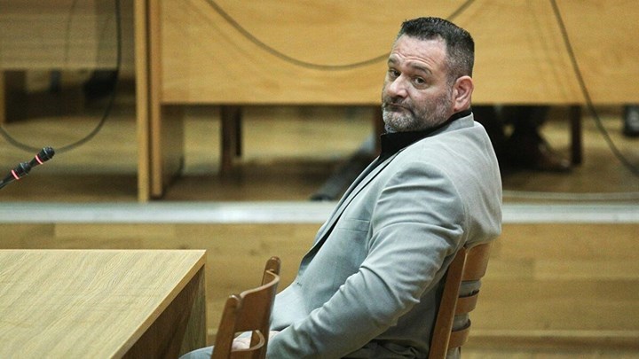 Λαγός: Ζητεί αποζημίωση 100.000 ευρώ από την Πρόεδρο της Δημοκρατίας