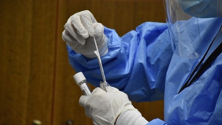 Κορονοϊός: Ιδιωτικά εργαστήρια και γιατροί σταματούν τα τεστ λόγω διατίμησης – ΒΙΝΤΕΟ