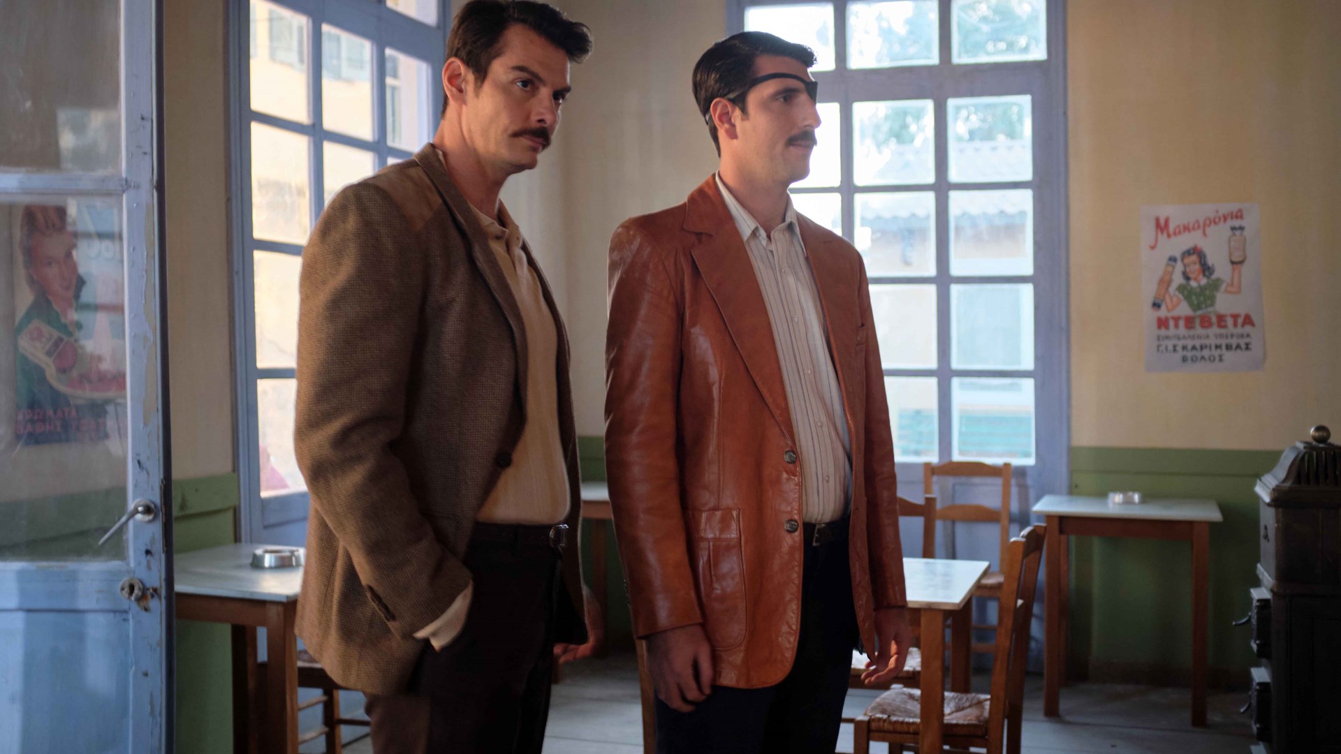 Άγριες Μέλισσες: Η Ελένη αντιμέτωπη με την φριχτή αλήθεια – Απόπειρα δολοφονίας στο καμπαρέ