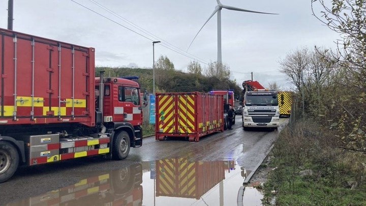 Ισχυρή έκρηξη κοντά στο Μπρίστολ – Αναφορές για τραυματίες – ΤΩΡΑ