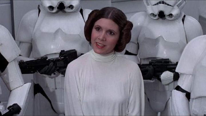 Πριγκίπισσα Λέια: Έπεσαν πυροβολισμοί έξω από το σπίτι της αείμνηστης σταρ