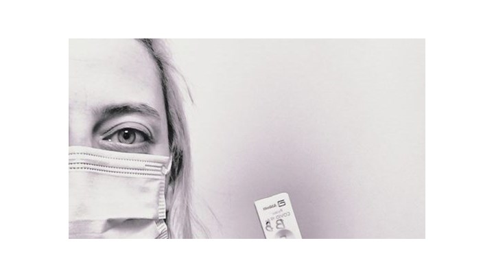 Κορονοϊός-Νοσηλεύτρια στο “Σωτηρία” καταγγέλλει: Δεν μου νοίκιασαν σπίτι γιατί δουλεύω σε ΜΕΘ