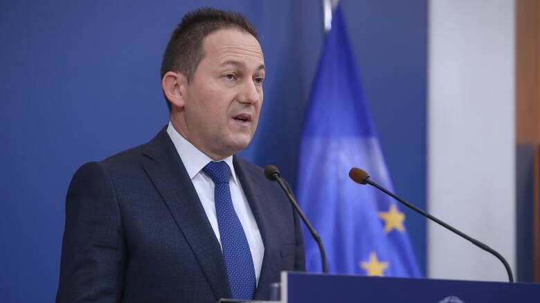 Μπλόκο στις μετακινήσεις από νομό σε νομό – Τι δήλωσε ο Πέτσας