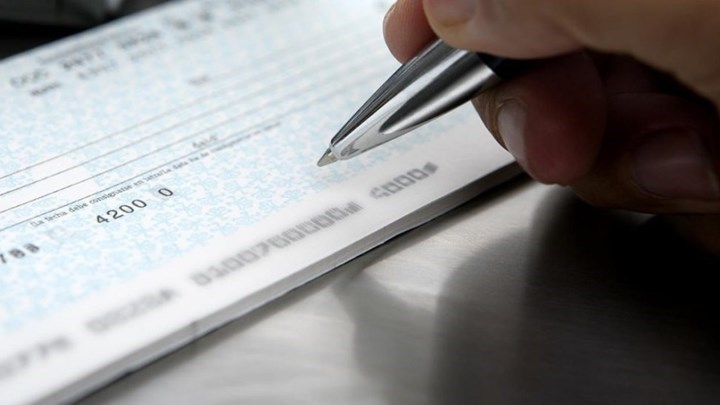 Τελειώνει η προθεσμία για αναστολή εξόφλησης των επιταγών – Πώς γίνεται το “πάγωμα” για 75 ημέρες